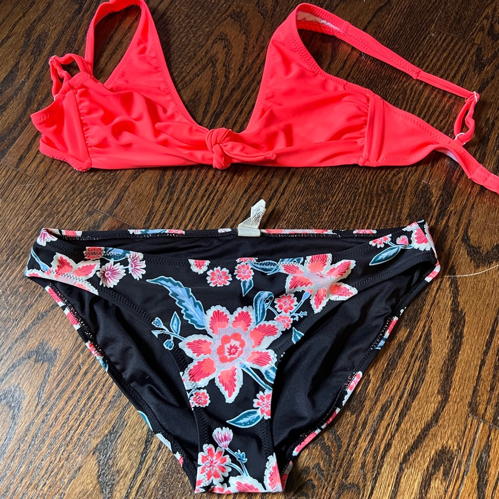 Floral Bikini Set in Hot Pink and Black